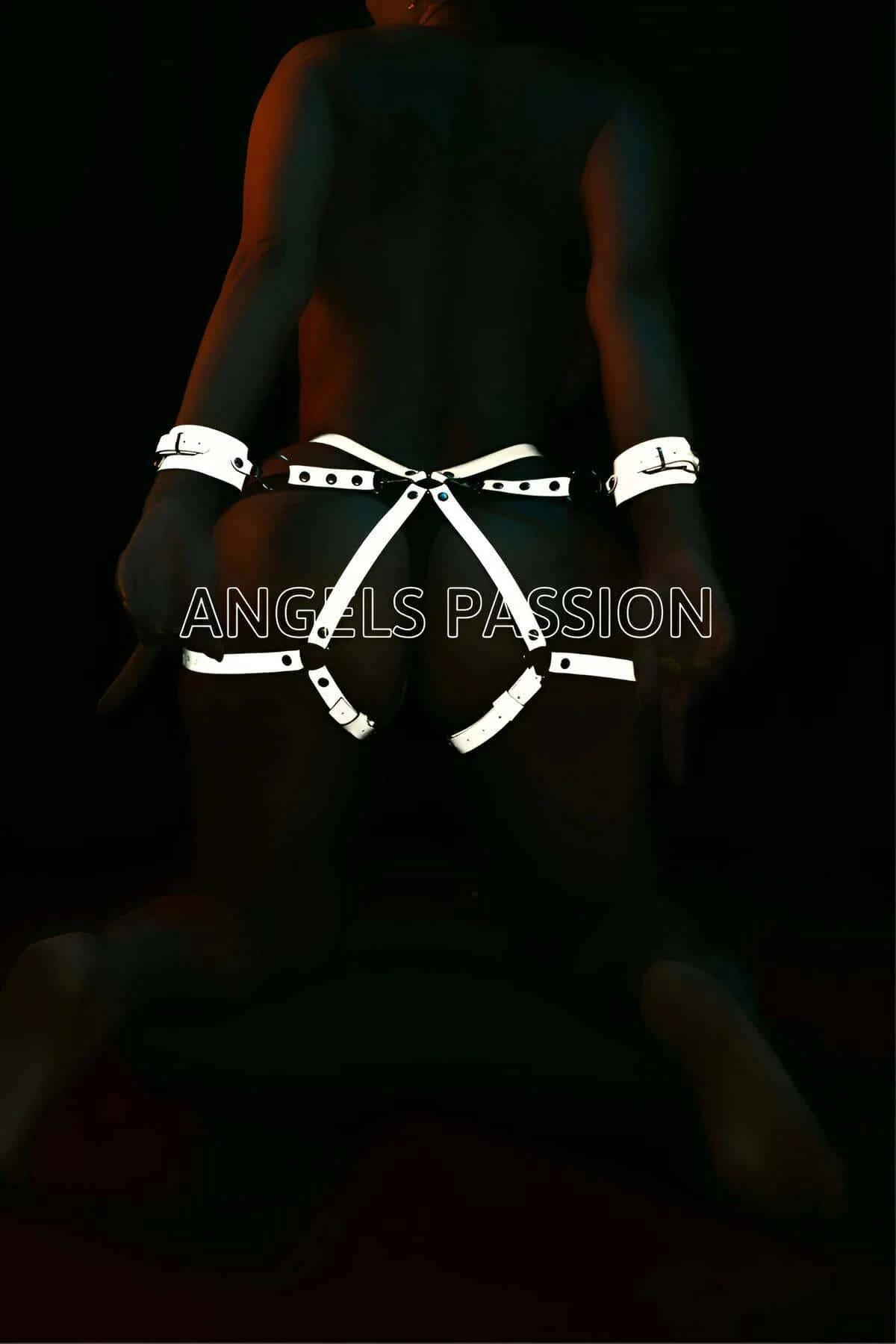 White Reflective Full Body Harness