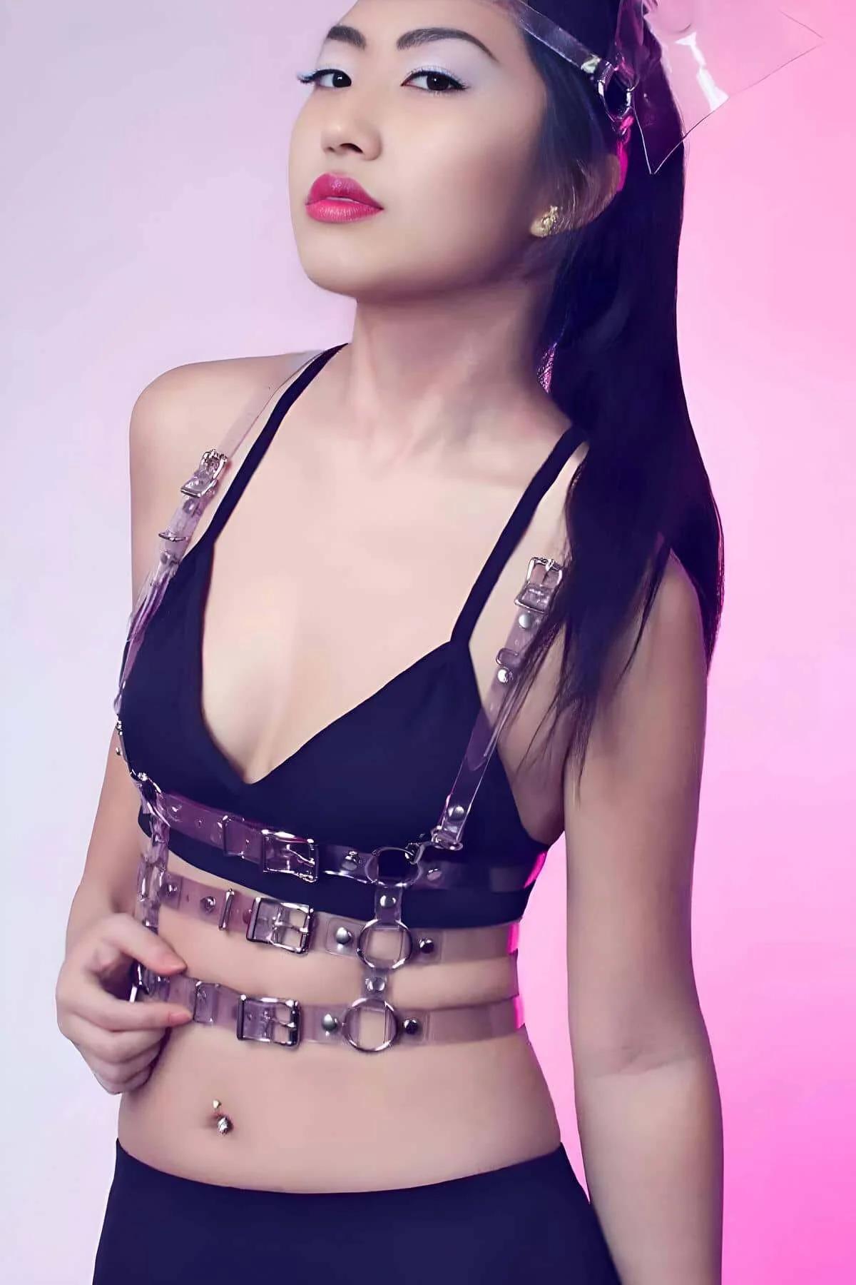 Transparent Body Harness with O-Ring Details
