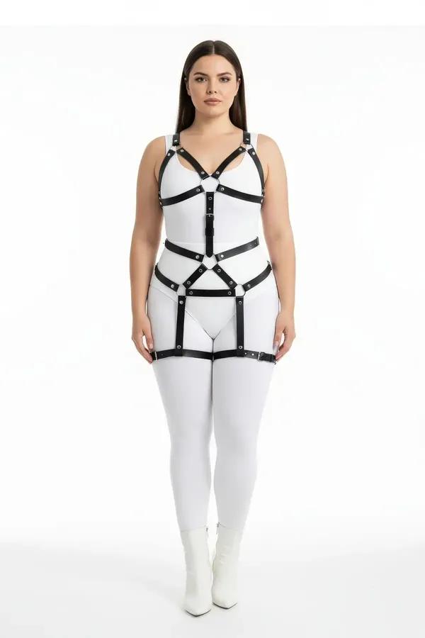 Plus Size Harness with O-Ring Detail