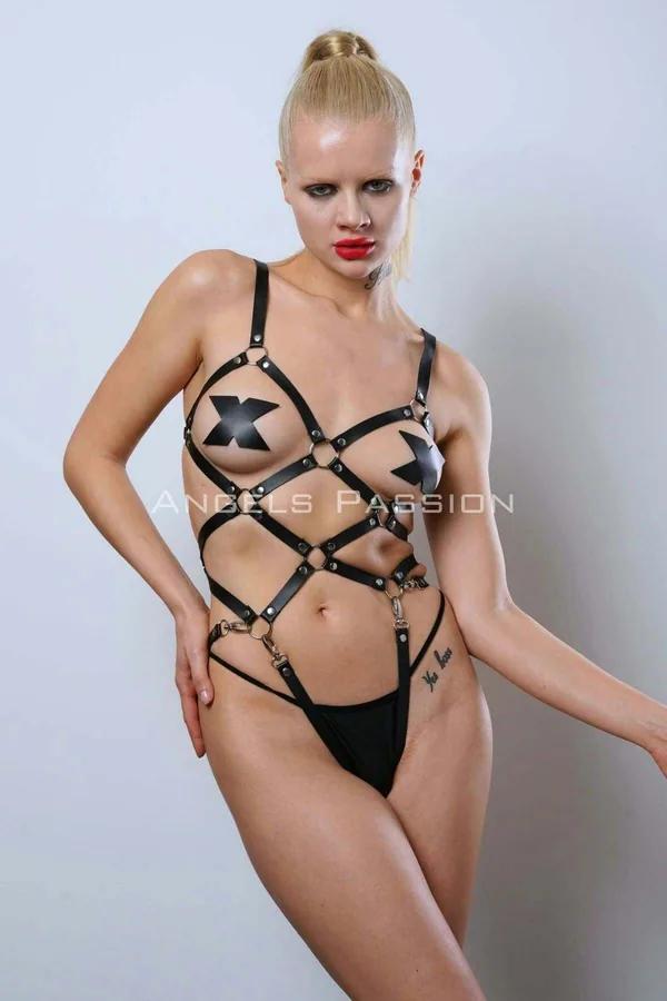 Strappy Body Harness with O-Ring Accents