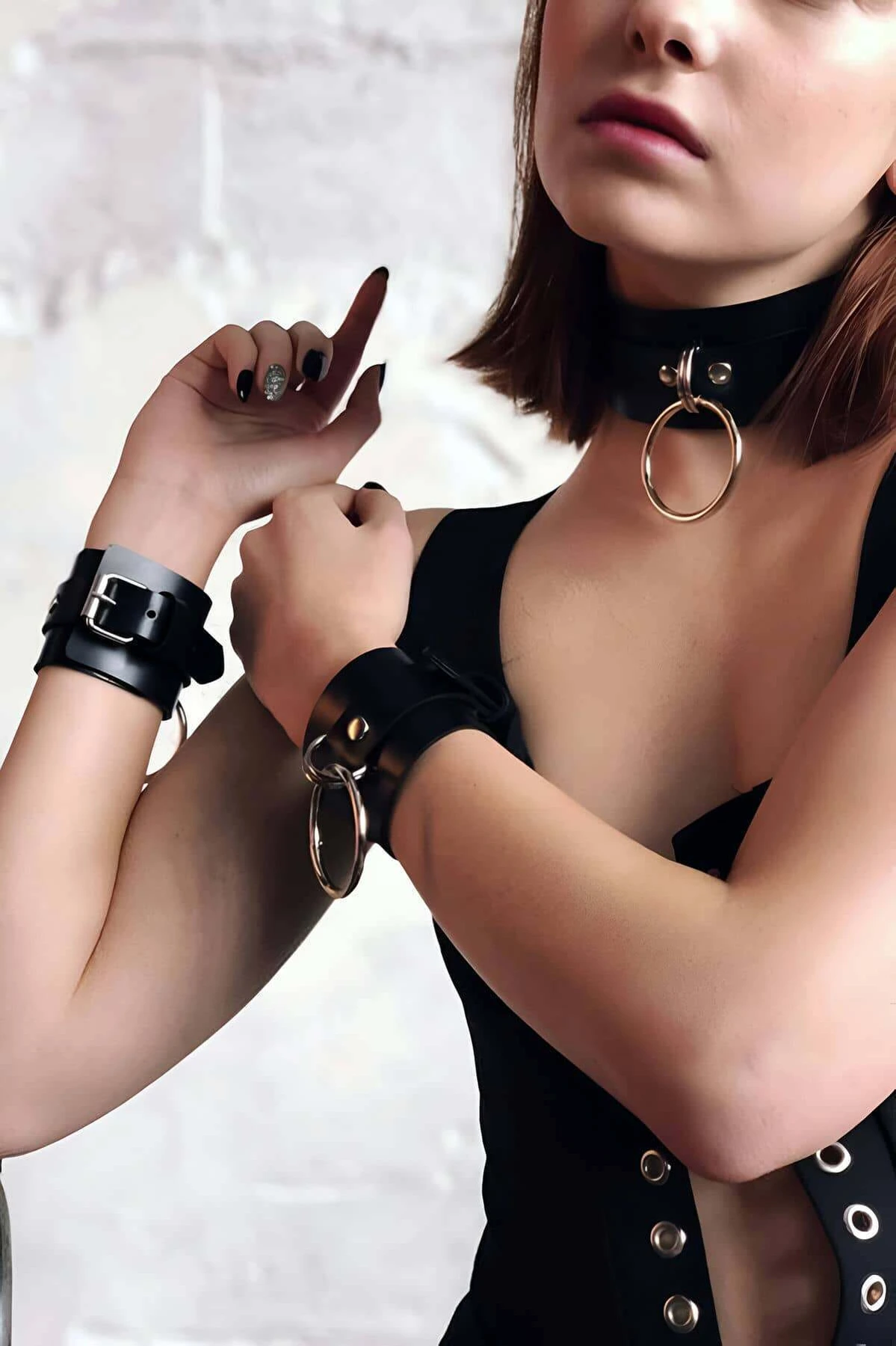 Fancy Leather Collar and Bracelet Set - APFT241