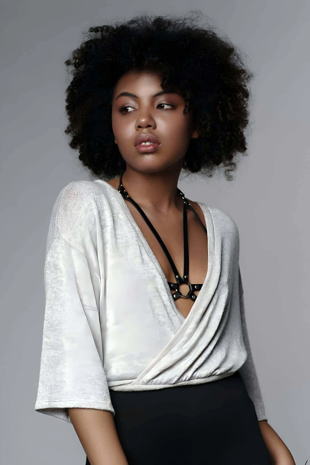 Omuz Göğüs Detaylı Şık Deri Harness - APFT200