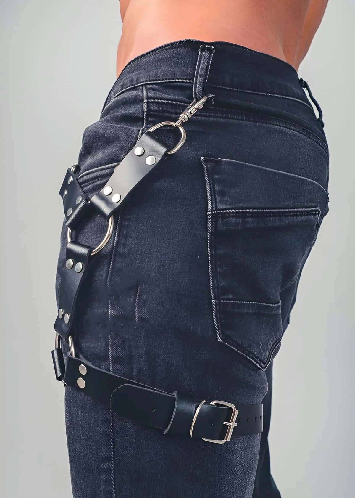 Bacağı Saran Seksi Deri Harness - APFTM51