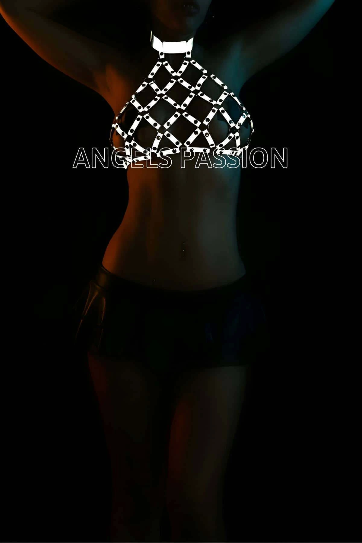 Sexy Mesh Look Reflective Harness on Chest - Glows in the Dark - APFT443