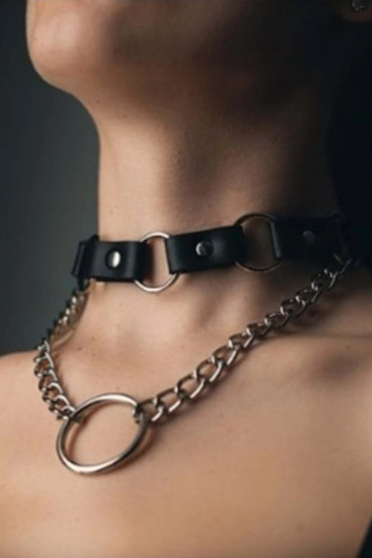 Stylish Leather Choker with Chain and Ring Detail - APFT665
