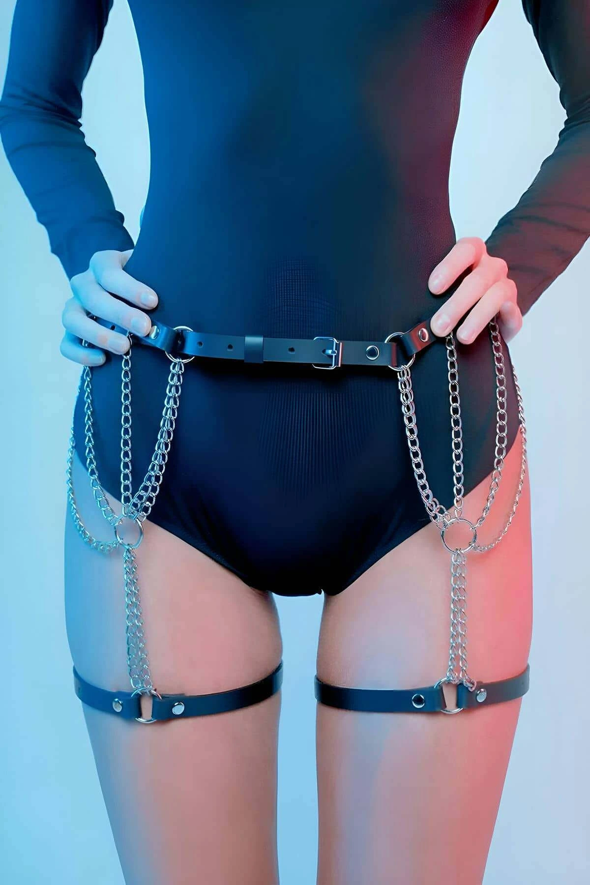 Sexy Leather Strap Leg Garter Harness with Chain Detail - APFT1323