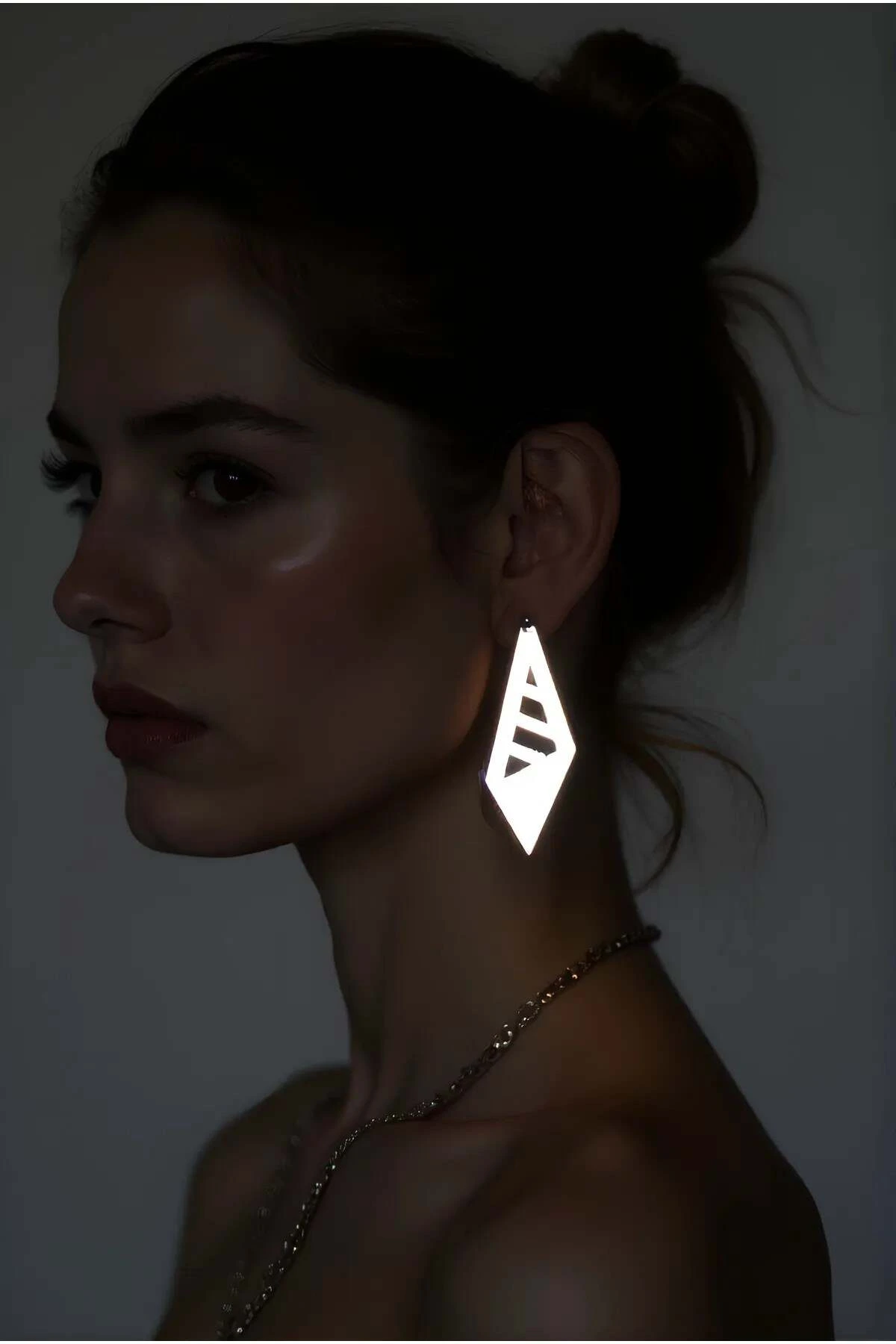 White Reflective Prism Earrings, Stylish Laser Cut Earrings - APBJ011