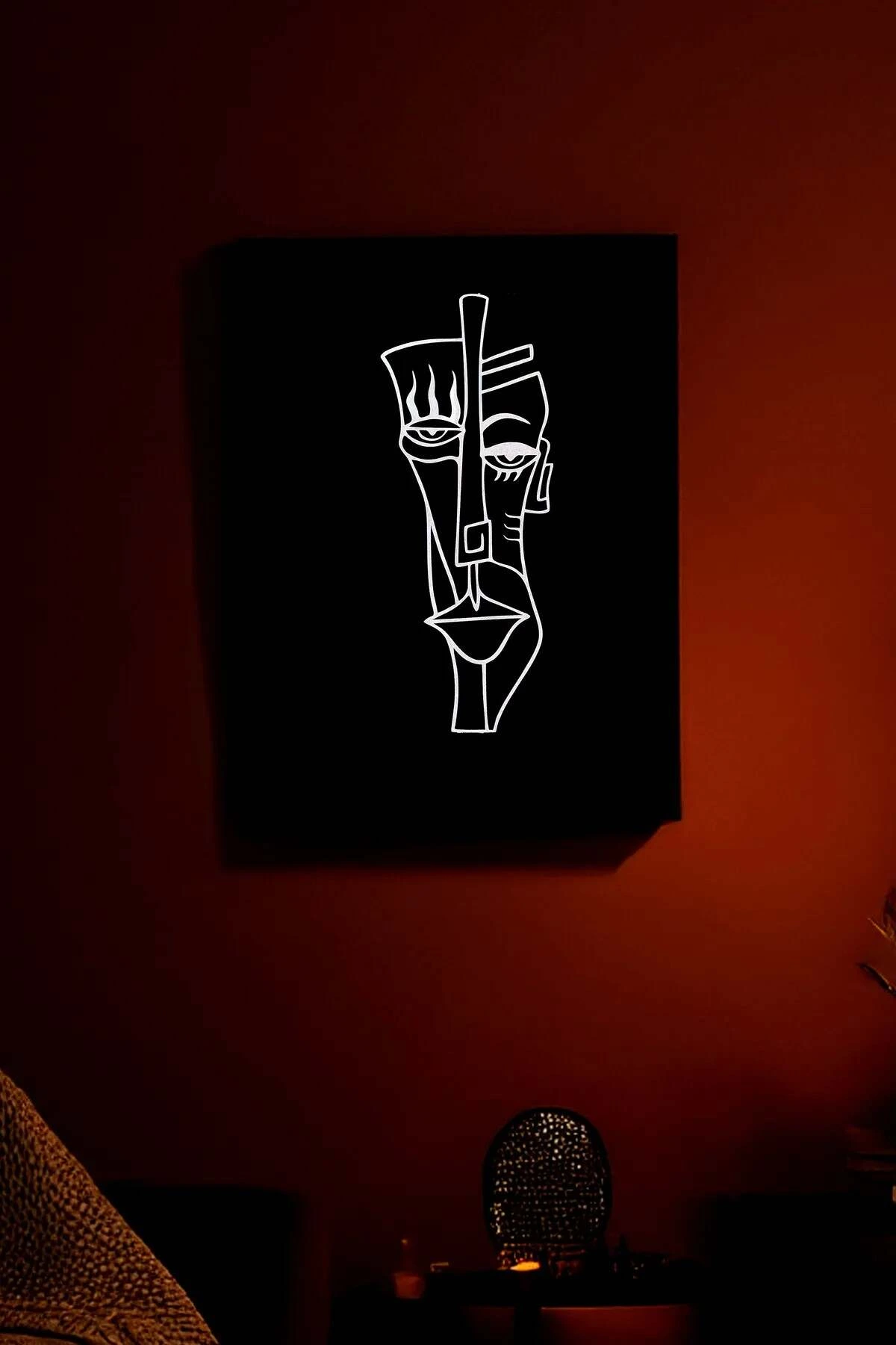 Abstract Face Reflective Leather, Abstract Face That Reflects When Light Hits It in the Dark