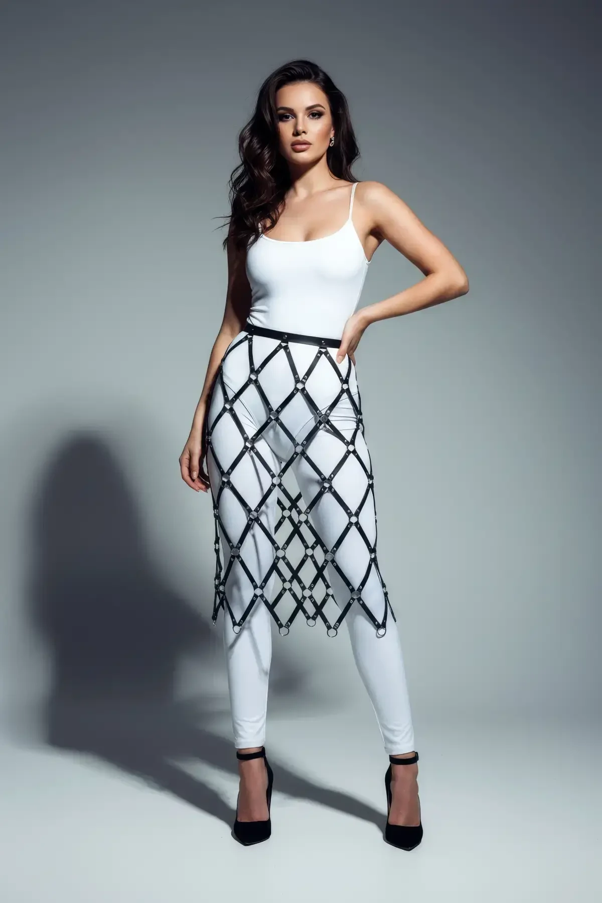 Black Skirt Leather Banded Hoop Detailed Skirt Midi - APFT410