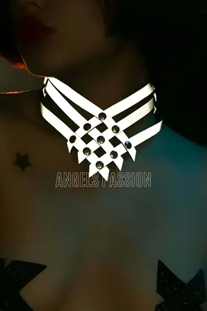 Reflektörlü Örgü Choker Kadın Boyunluk Yansıtıcı Beyaz
