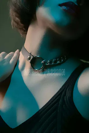 Black Faux Leather O-Ring Choker with Silver Curb Chain