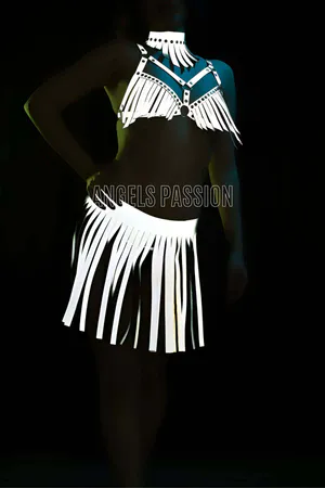 Reflective fringe harness set with O-ring detail and matching skirt