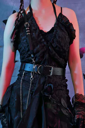 Black Faux Leather Single-Shoulder Body Harness with Adjustable Chain Belt Women Asymmetrical Strap Design
