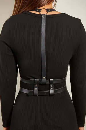 Siyah Suni Deri Omuz Askılı Çift Kemerli Harness Kadın