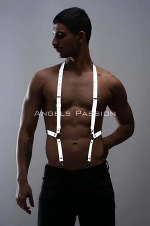White reflective chest harness with silver O-ring and adjustable straps