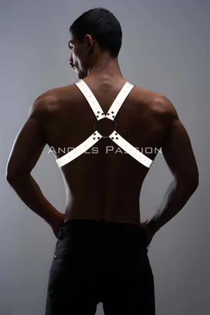 Reflective chest harness with O-ring detail and adjustable straps