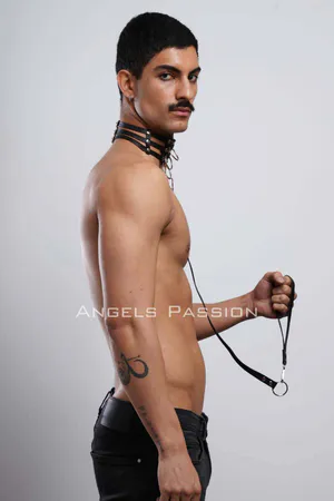 Black faux leather strappy choker with O-ring and leash