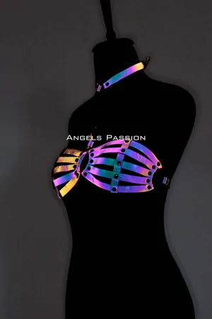 Reflective chest harness with O-ring and matching choker on a mannequin.
