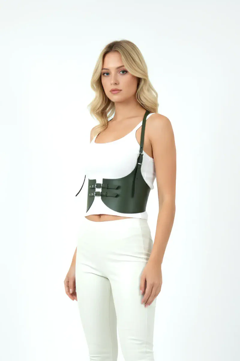 Haki renk vegan deri vücut harness kemeri, ayarlanabilir tokalarla